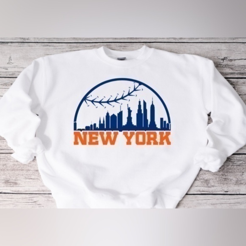 New York Mets Skyline Crewneck